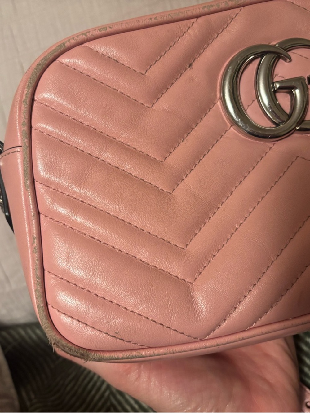Gucci Pink Chevron Quilted Leather Crossbody with Double G - Picture 4 of 16